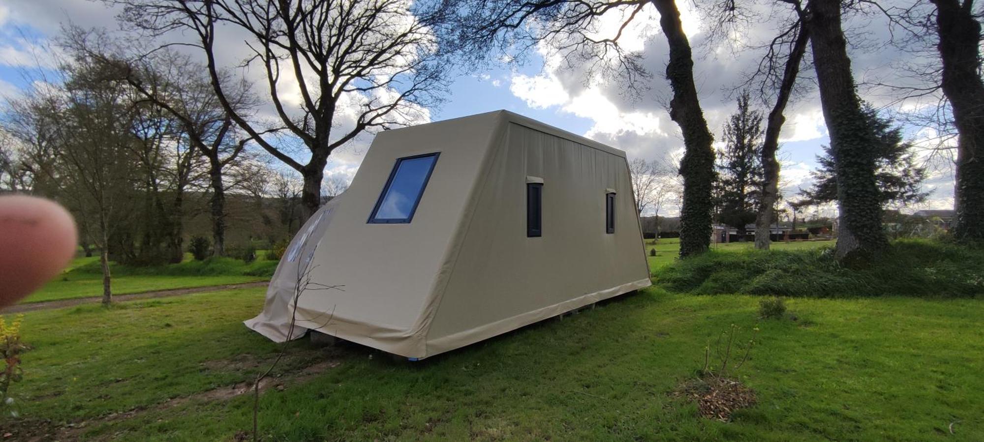 Camping Le Val Aux Fees - Broceliande Concoret Bagian luar foto